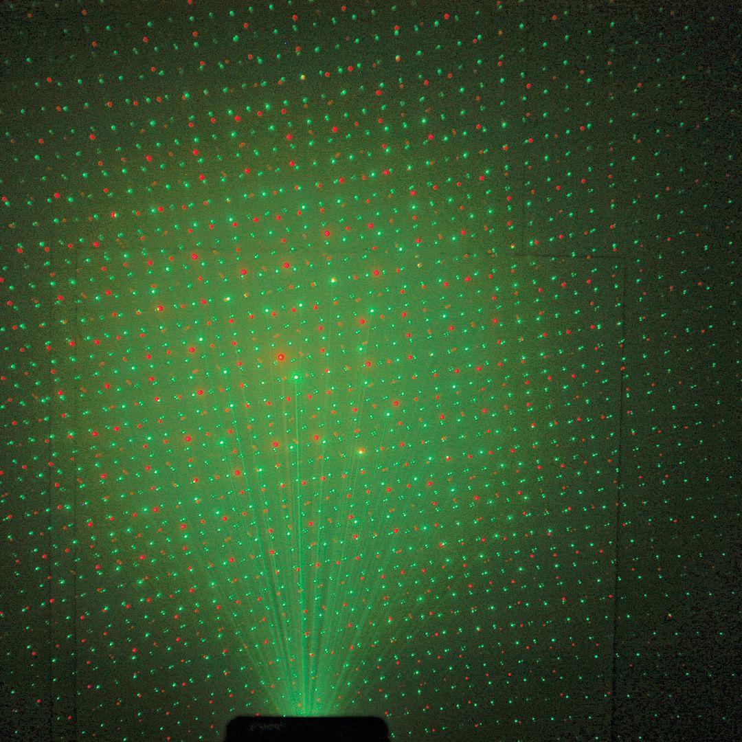 Láser multipunto efecto cielo estrellado rojo 120mW y verde 50mW BeamZ Apollo