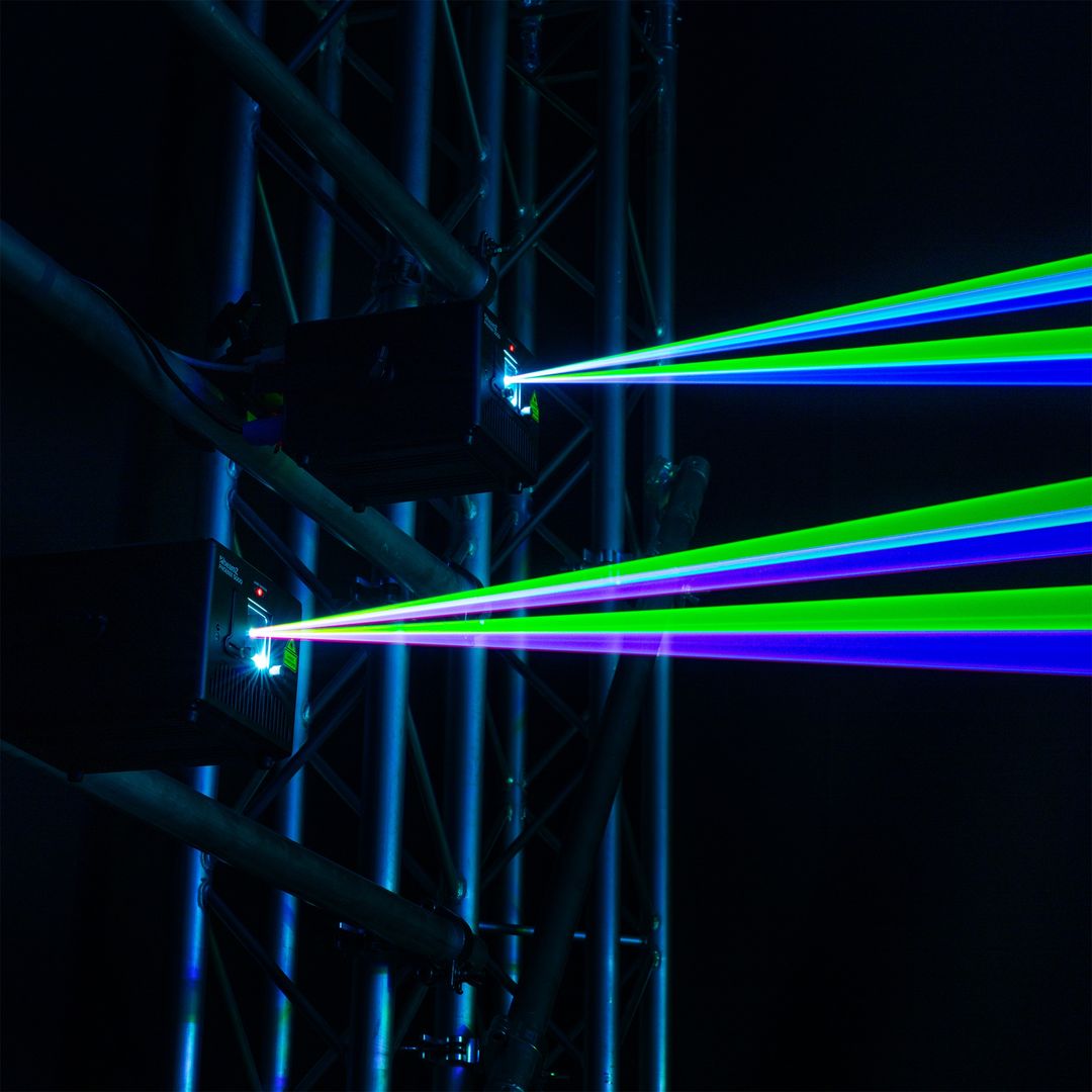 Láser de Animación RGB 1,2W Analógico con ILDA y DMX BeamZ Phoenix 1200